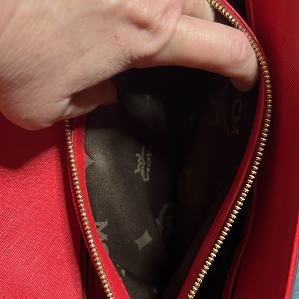 MCM Red Leather Crossbody Shoulder Bag EUC - Picture 10 of 13